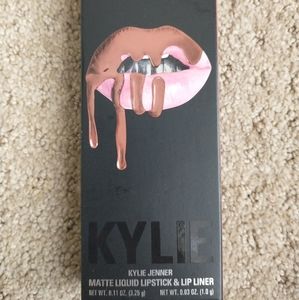 NIB Kylie Lip Kit